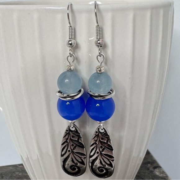 Boho Gypsy Sisters Jewelry - Hand Crafted Icy Blue Leaves Dangle Earrings 2.5” Beaded Charms NWT
